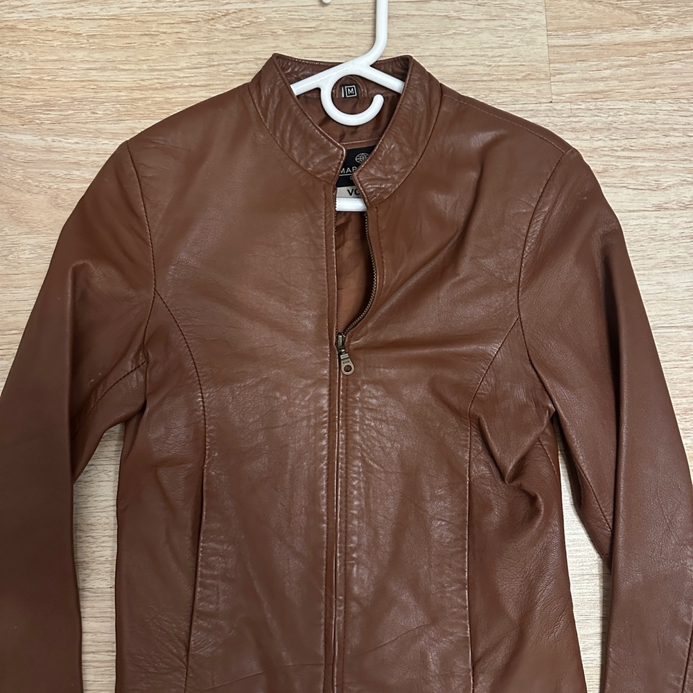 Chic Brown Leather Jacket - image 1